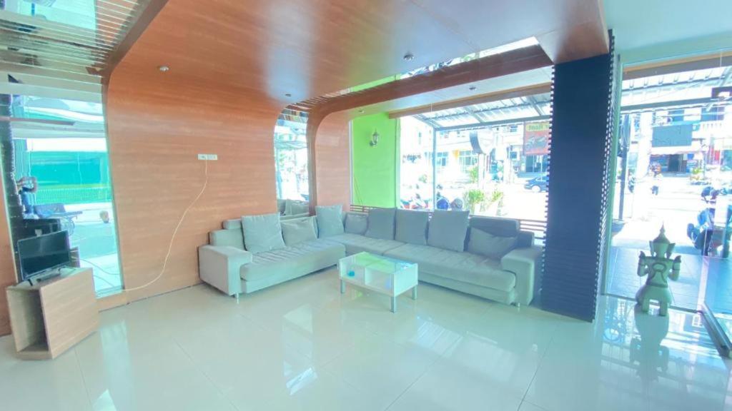 Sweet Dream Hotel Patong Phuket Exterior photo