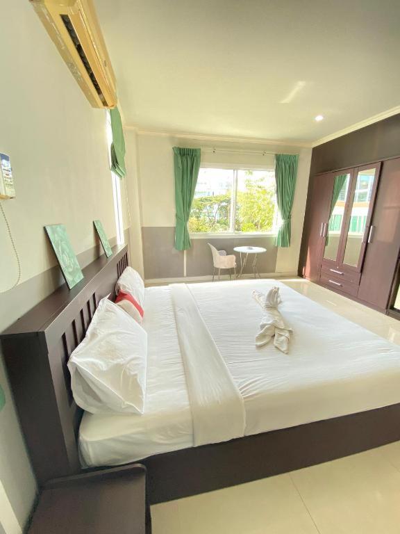 Sweet Dream Hotel Patong Phuket Exterior photo