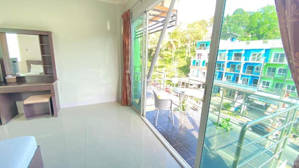Sweet Dream Hotel Patong Phuket Exterior photo